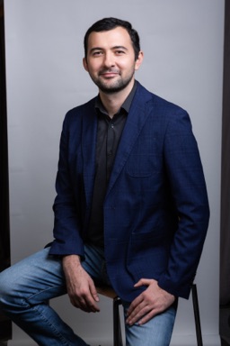 Islam Midov
